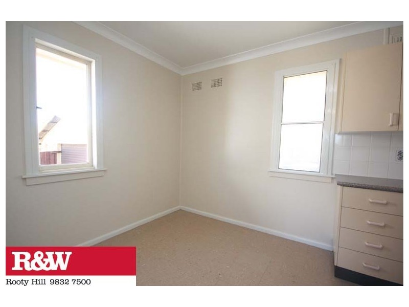 14 Goroka Street, Whalan NSW 2770