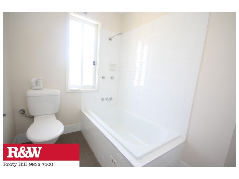 14 Goroka Street, Whalan NSW 2770