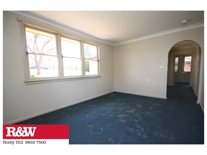 35 Caloola Avenue, Penrith NSW 2750