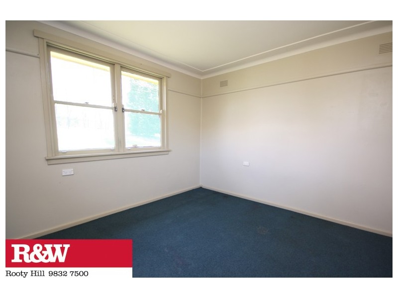 35 Caloola Avenue, Penrith NSW 2750