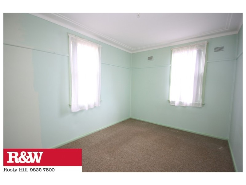 16 Warrego Street, North St Marys NSW 2760