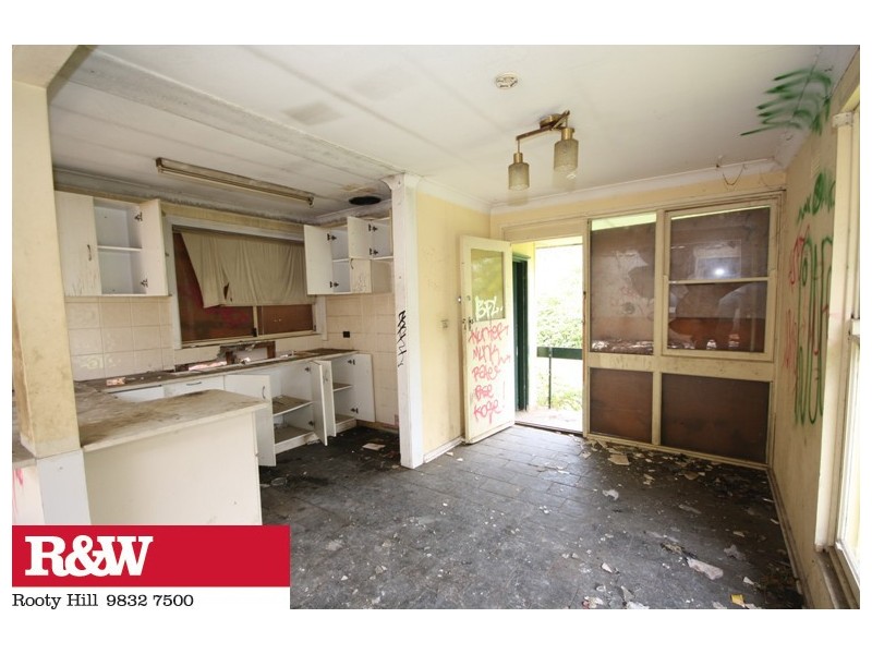 16 Houtman Crescent, Willmot NSW 2770