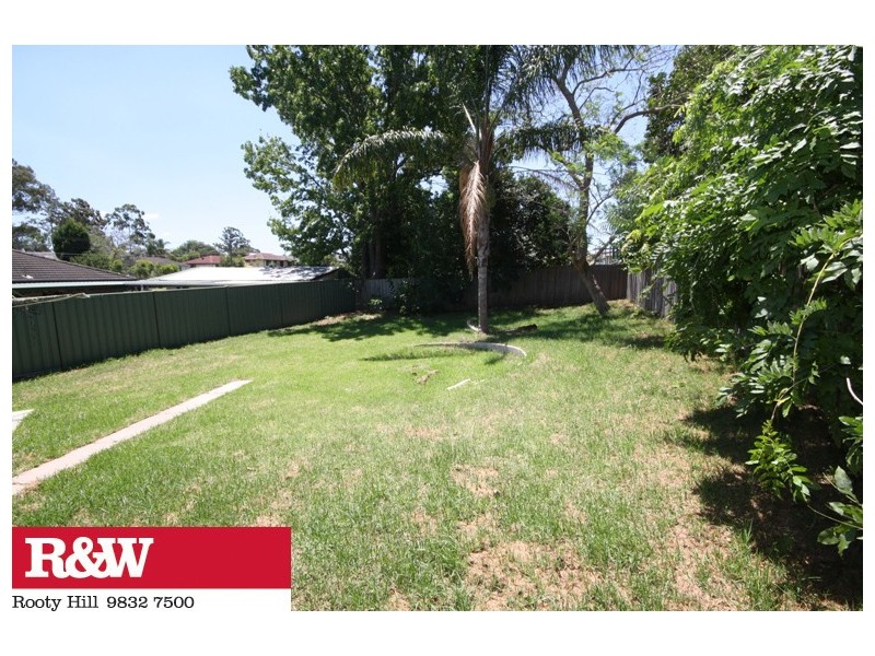 1 Wootten Street, Colyton NSW 2760