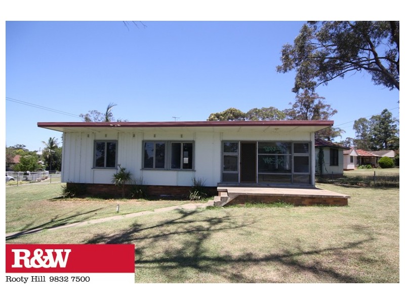 2 Kiwi Place, Lethbridge Park NSW 2770