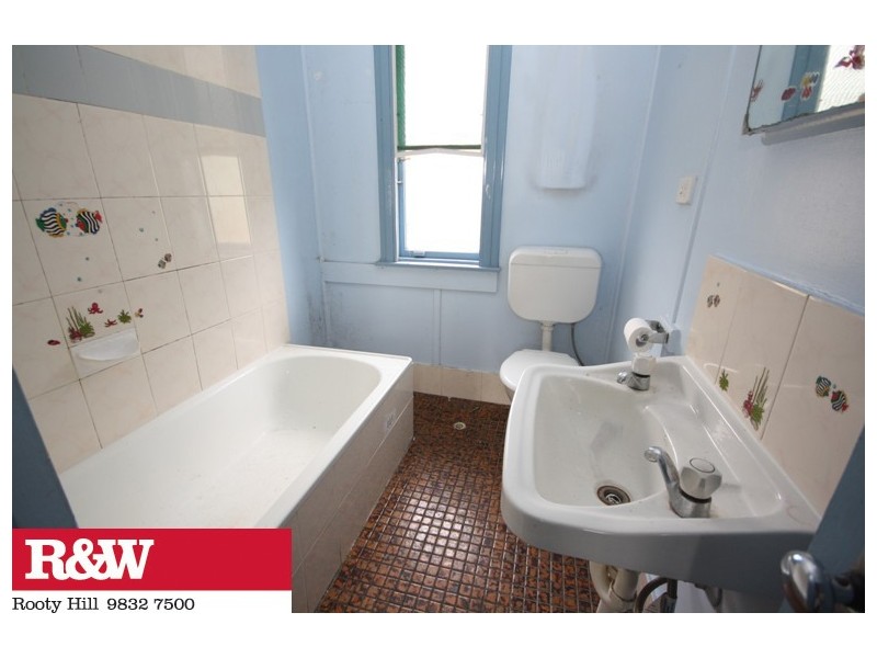 2 Kiwi Place, Lethbridge Park NSW 2770