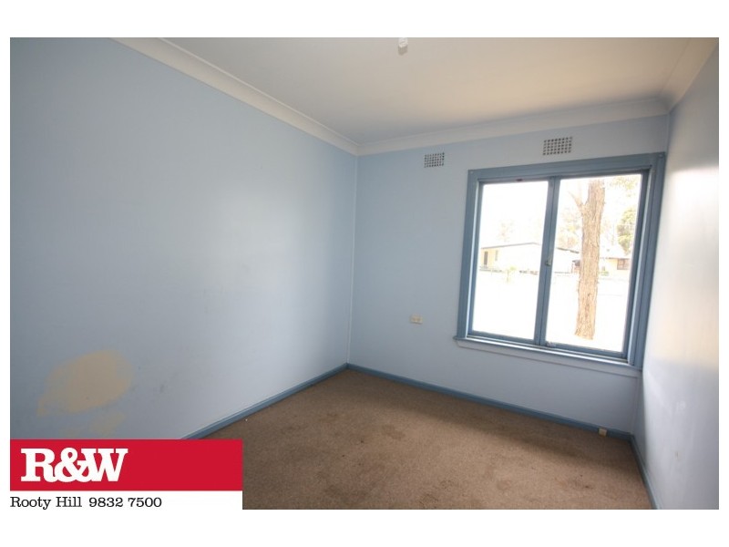 2 Kiwi Place, Lethbridge Park NSW 2770