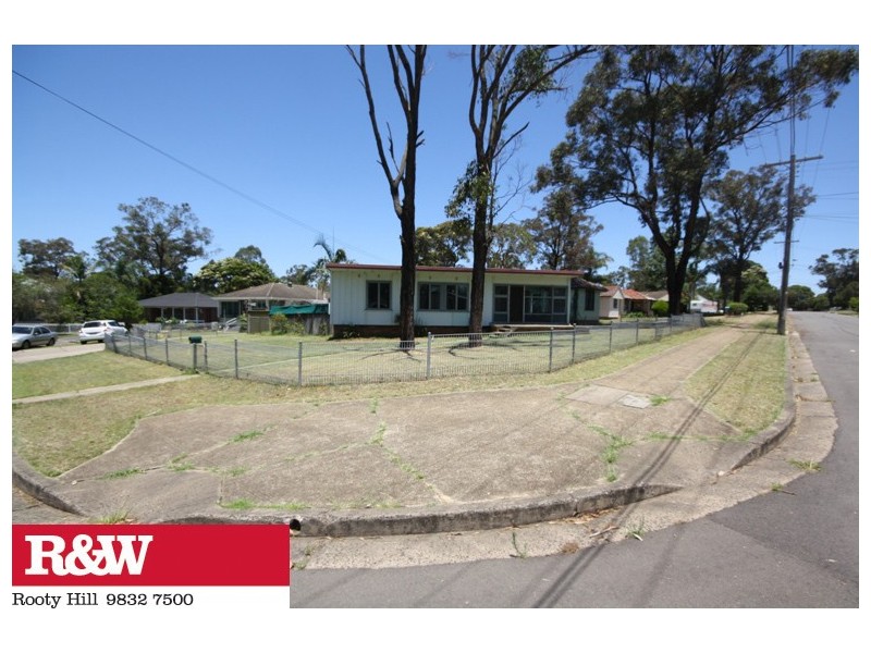 2 Kiwi Place, Lethbridge Park NSW 2770