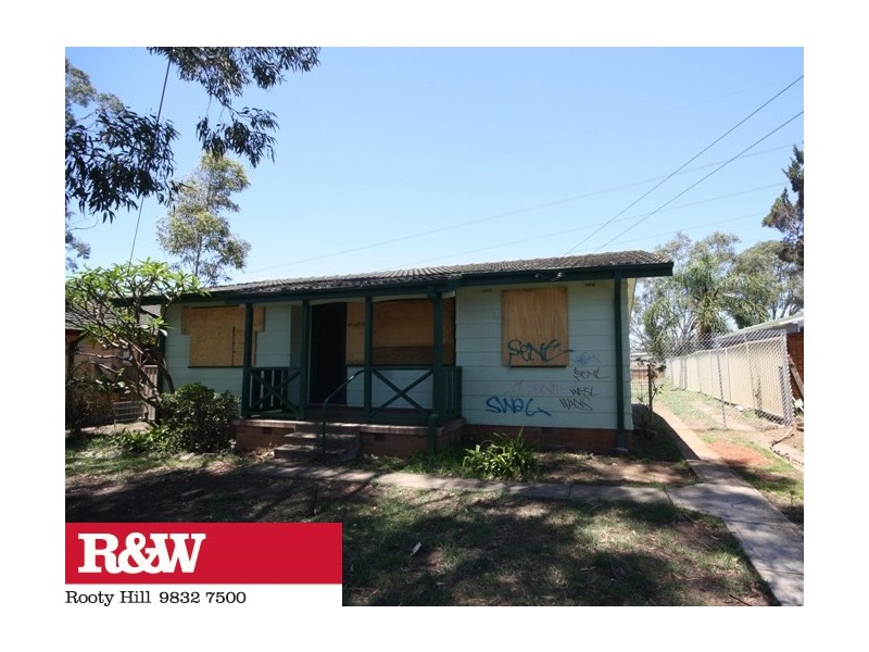 44 Tarawa Road, Lethbridge Park NSW 2770