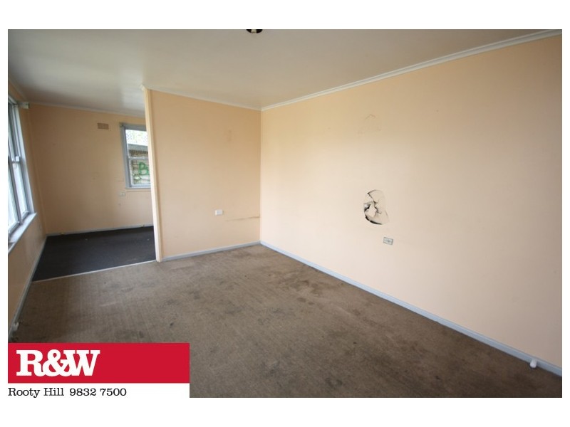 221 Samarai Road, Whalan NSW 2770
