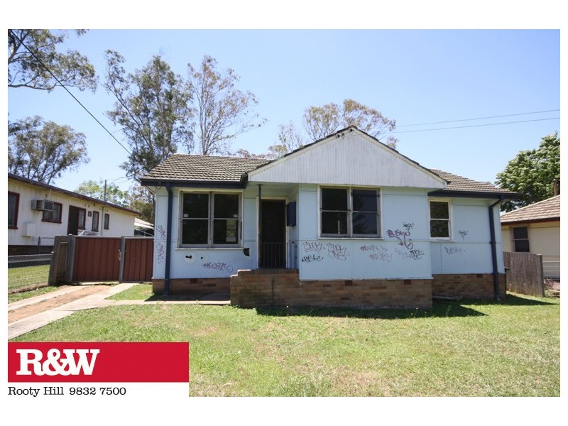 6 Tairora Street, Whalan NSW 2770