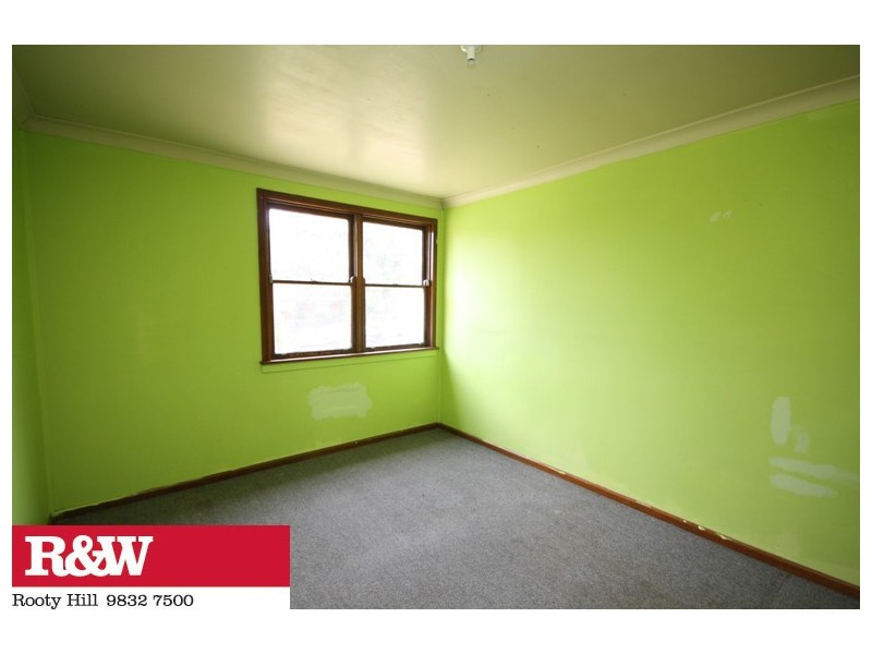 6 Tairora Street, Whalan NSW 2770