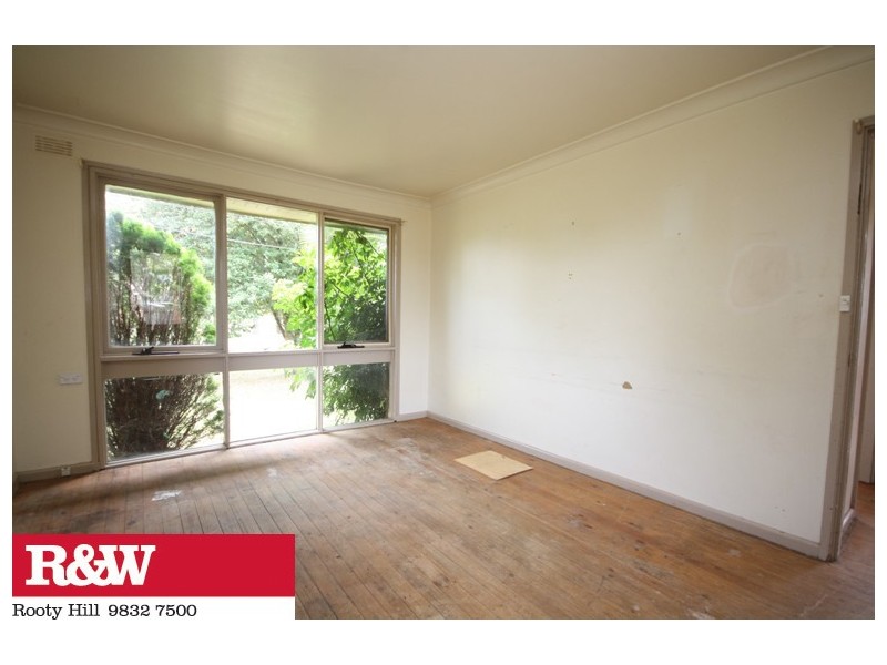 75 Palau Crescent, Lethbridge Park NSW 2770