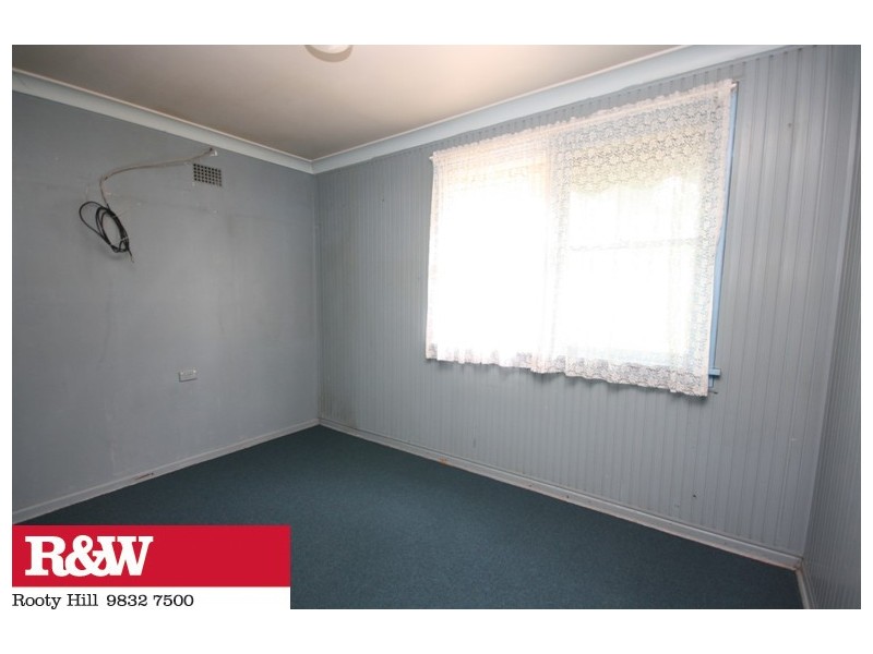 23 Palmyra Avenue, Lethbridge Park NSW 2770