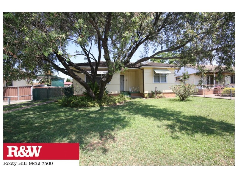 6 Warrego Street, North St Marys NSW 2760