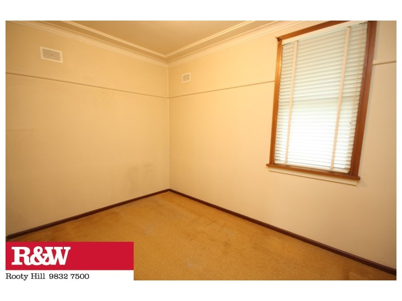 6 Warrego Street, North St Marys NSW 2760