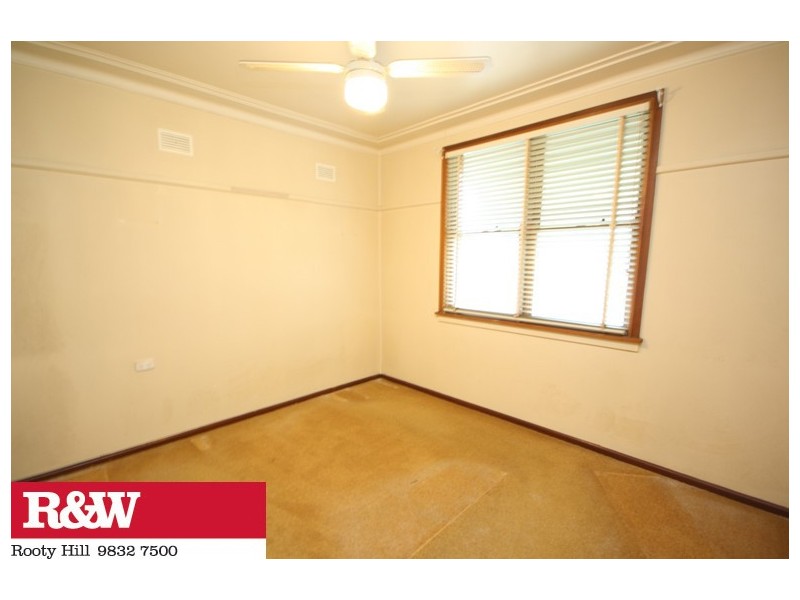 6 Warrego Street, North St Marys NSW 2760
