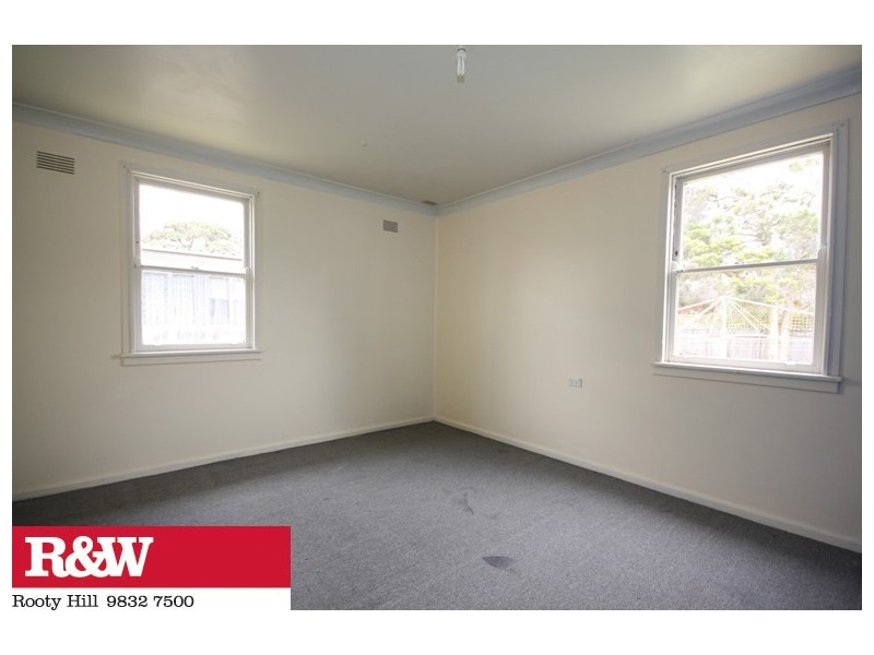 373 Luxford Road, Lethbridge Park NSW 2770