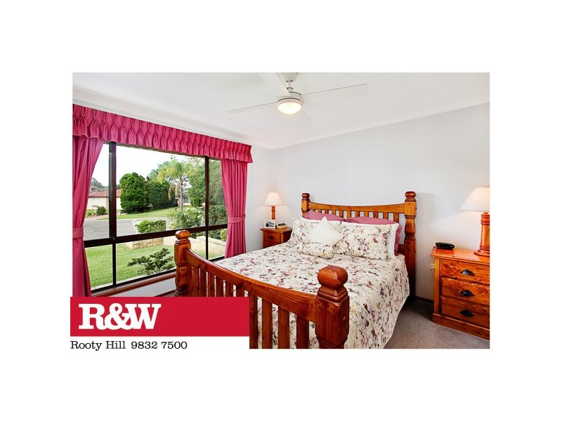 14 Grazier Place, Minchinbury NSW 2770