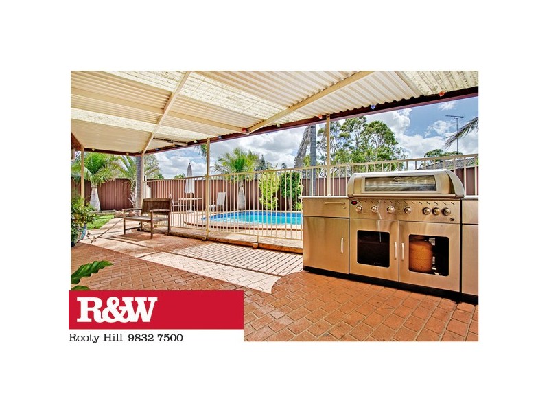 14 Grazier Place, Minchinbury NSW 2770