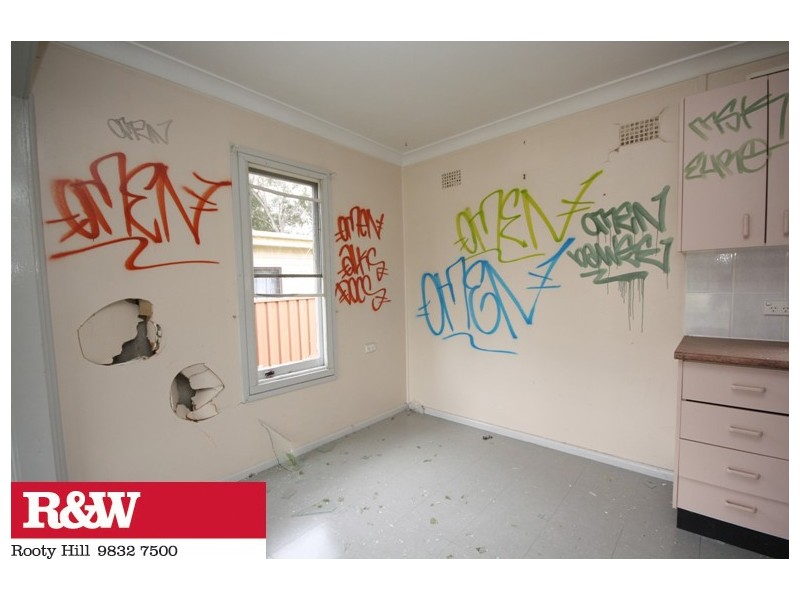 22 Manifold Crescent, Blackett NSW 2770