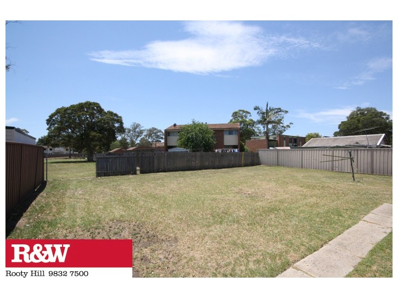 22 Manifold Crescent, Blackett NSW 2770