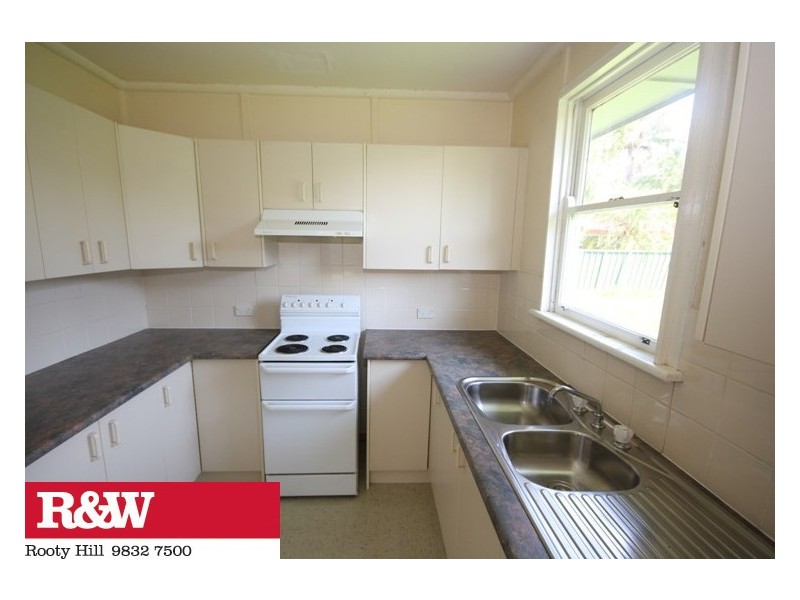 79 Bennett Road, Colyton NSW 2760