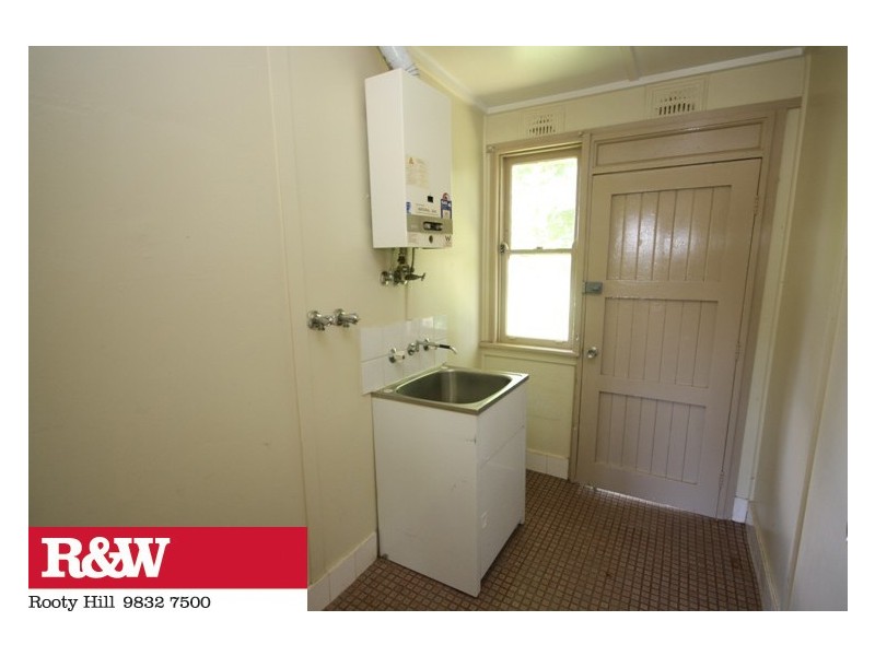 8 Cedar Crescent, North St Marys NSW 2760