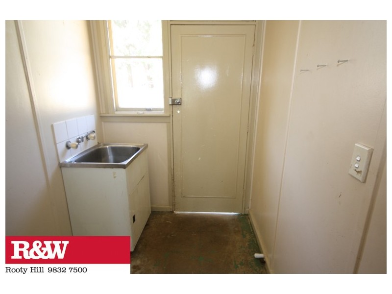 19 Forrester Road, Lethbridge Park NSW 2770