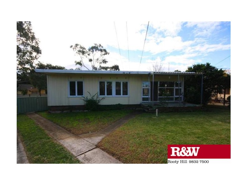6 Antill Place, Blackett NSW 2770