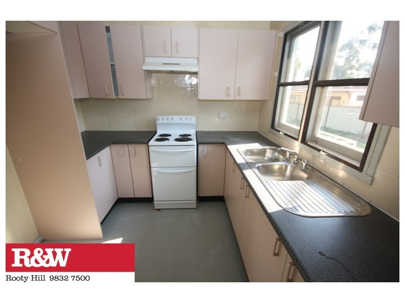 6 Antill Place, Blackett NSW 2770