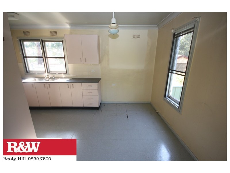 6 Antill Place, Blackett NSW 2770