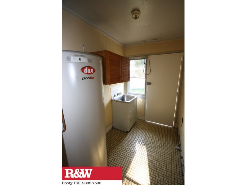 6 Antill Place, Blackett NSW 2770