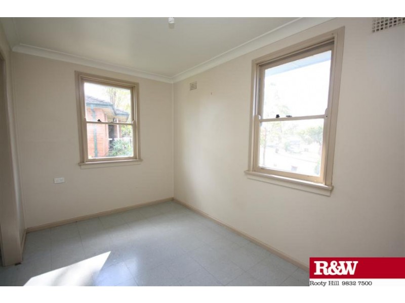 64 Illawong Avenue, Penrith NSW 2750