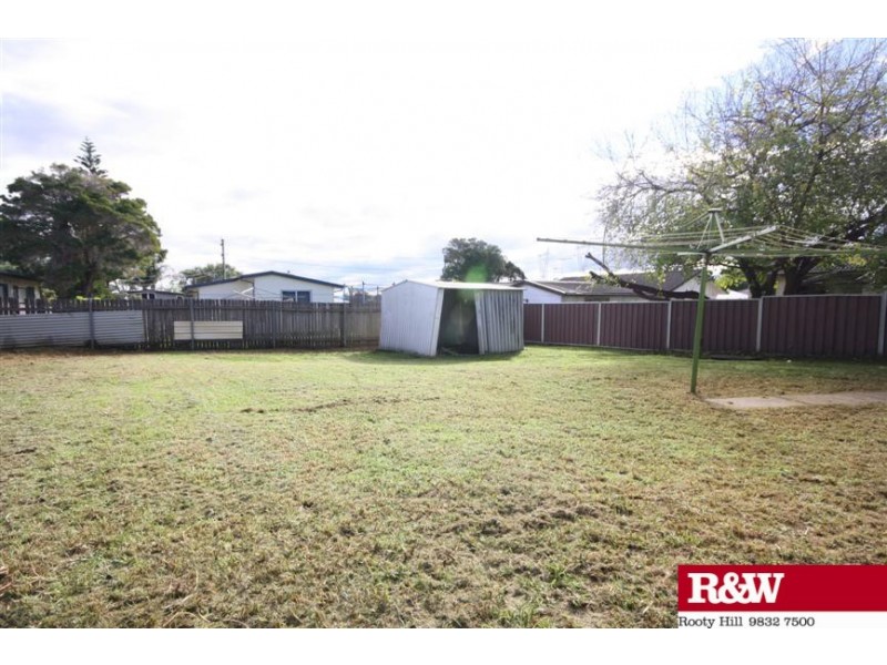 4 Hardy Street, Blackett NSW 2770