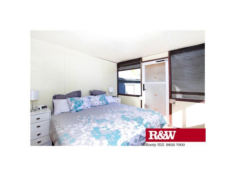 Lethbridge Park NSW 2770