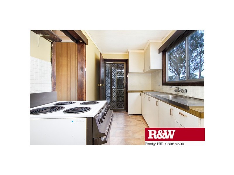 88 Eton Road, Cambridge Park NSW 2747