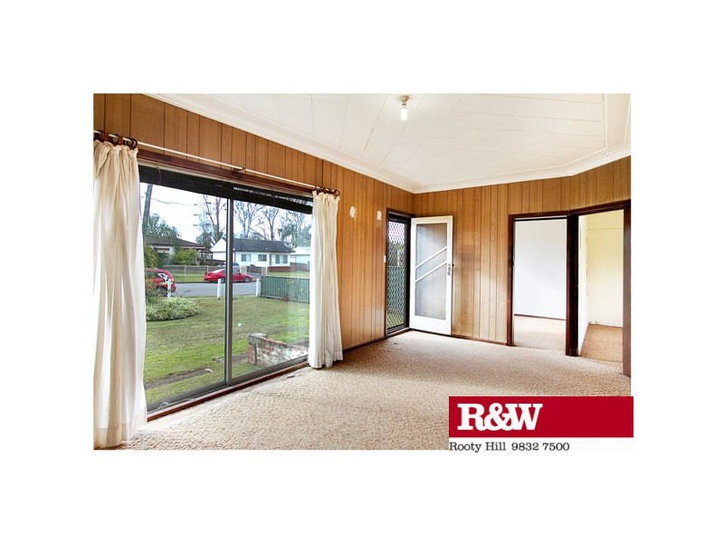 88 Eton Road, Cambridge Park NSW 2747