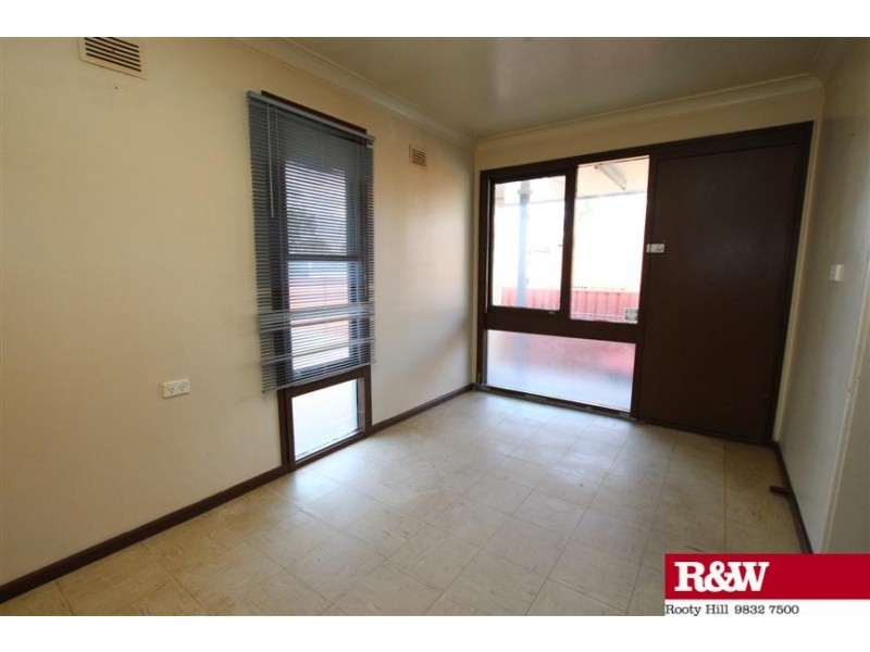 36 Livingston Avenue, Dharruk NSW 2770