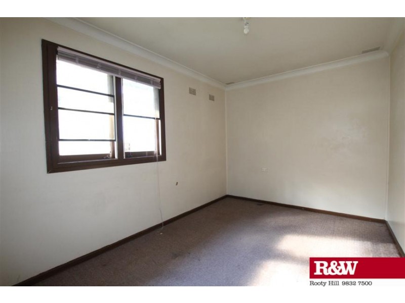 36 Livingston Avenue, Dharruk NSW 2770