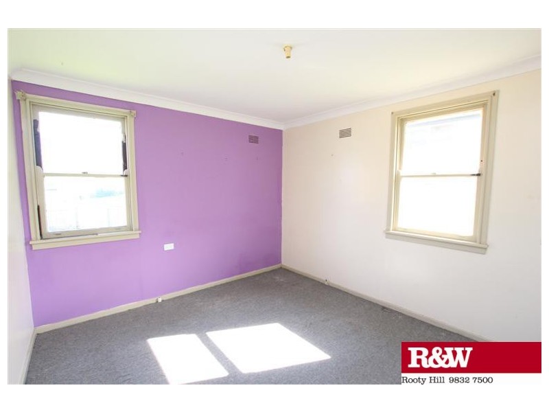 6 Law Crescent, Tregear NSW 2770