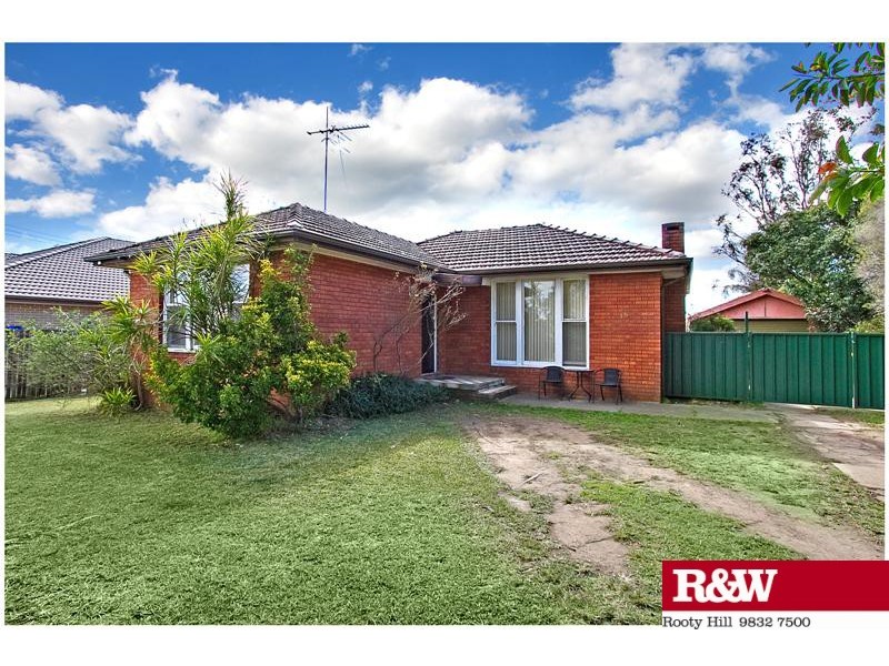 15 Montrose Street, Quakers Hill NSW 2763