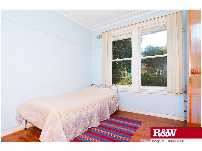 15 Montrose Street, Quakers Hill NSW 2763