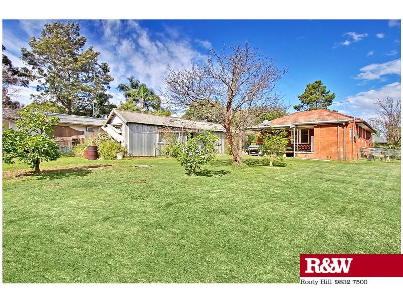 15 Montrose Street, Quakers Hill NSW 2763