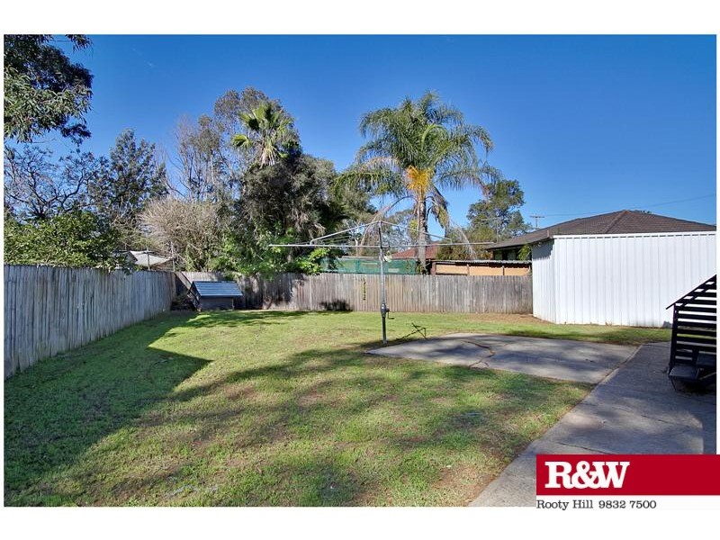31 Halinda Street, Whalan NSW 2770
