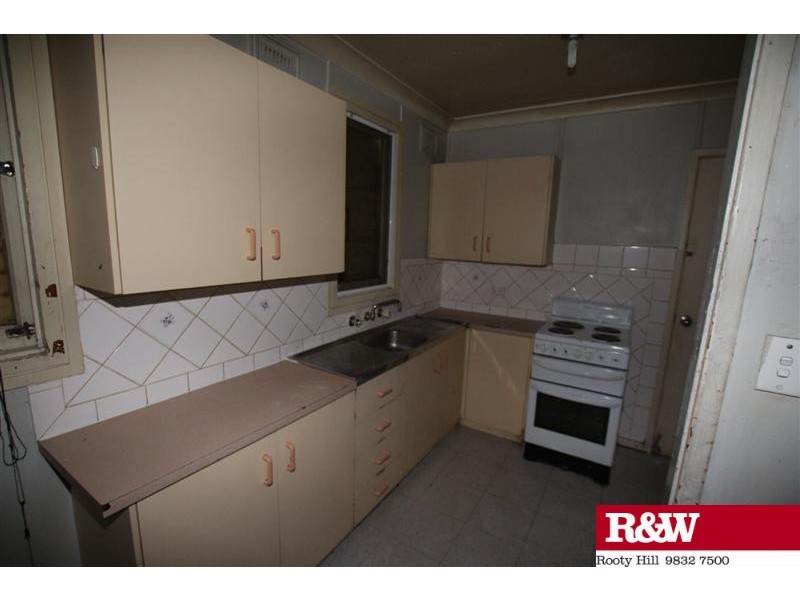 34 Keesing Crescent, Blackett NSW 2770