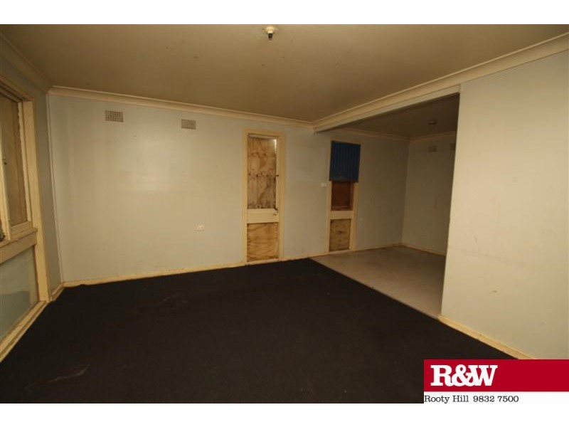 34 Keesing Crescent, Blackett NSW 2770