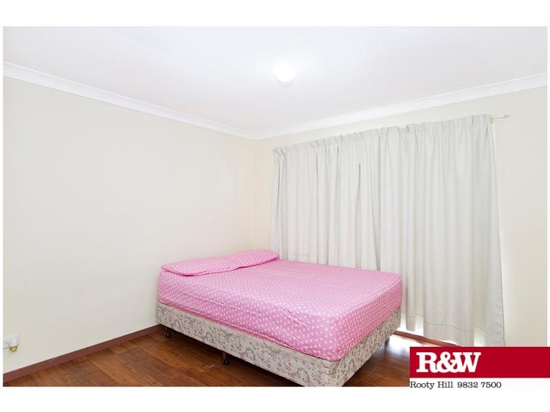 28 Brussels Crescent, Rooty Hill NSW 2766