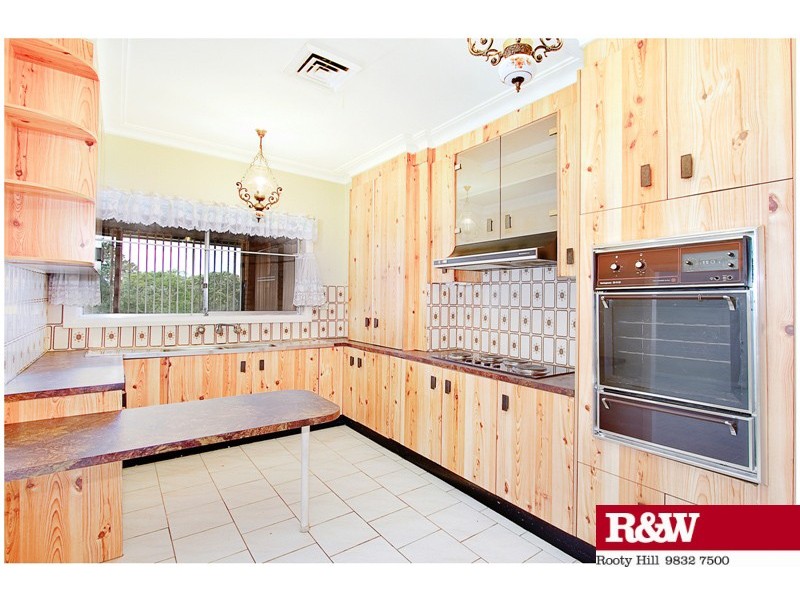 10 Australia Street, St Marys NSW 2760