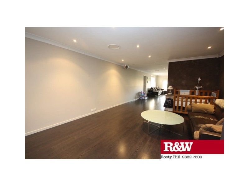 8 Macartney Crescent, Hebersham NSW 2770