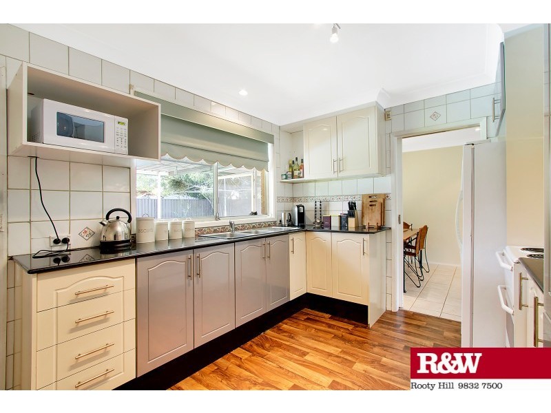 7 Charles Sturt Drive, Werrington County NSW 2747